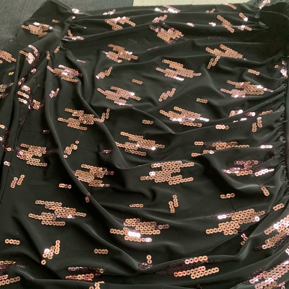 Most beautiful top with sequins. Styled off the shoulders and draped front. - Picture 4 of 6